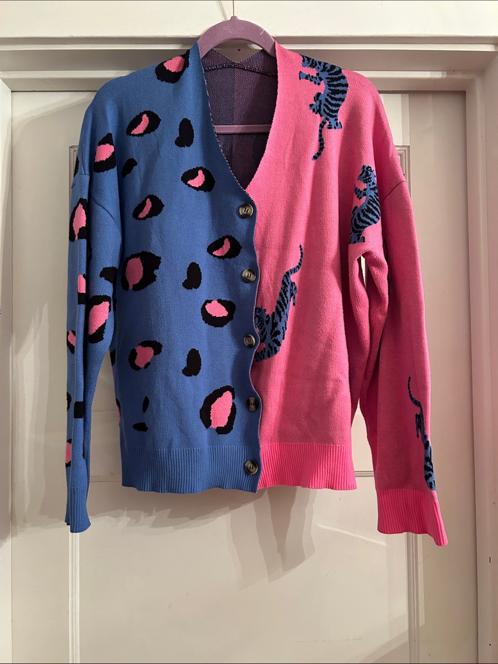 Colorblock Leopard & Tiger V-Neck Cardigan - Blue & Pink